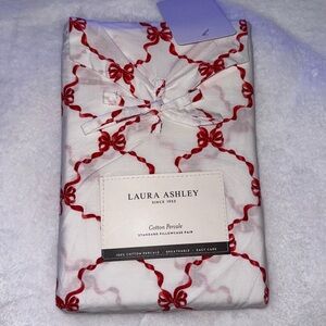 Laura Ashley Christmas Holiday Red Bow Ribbons standard pillowcase pair 🎀
